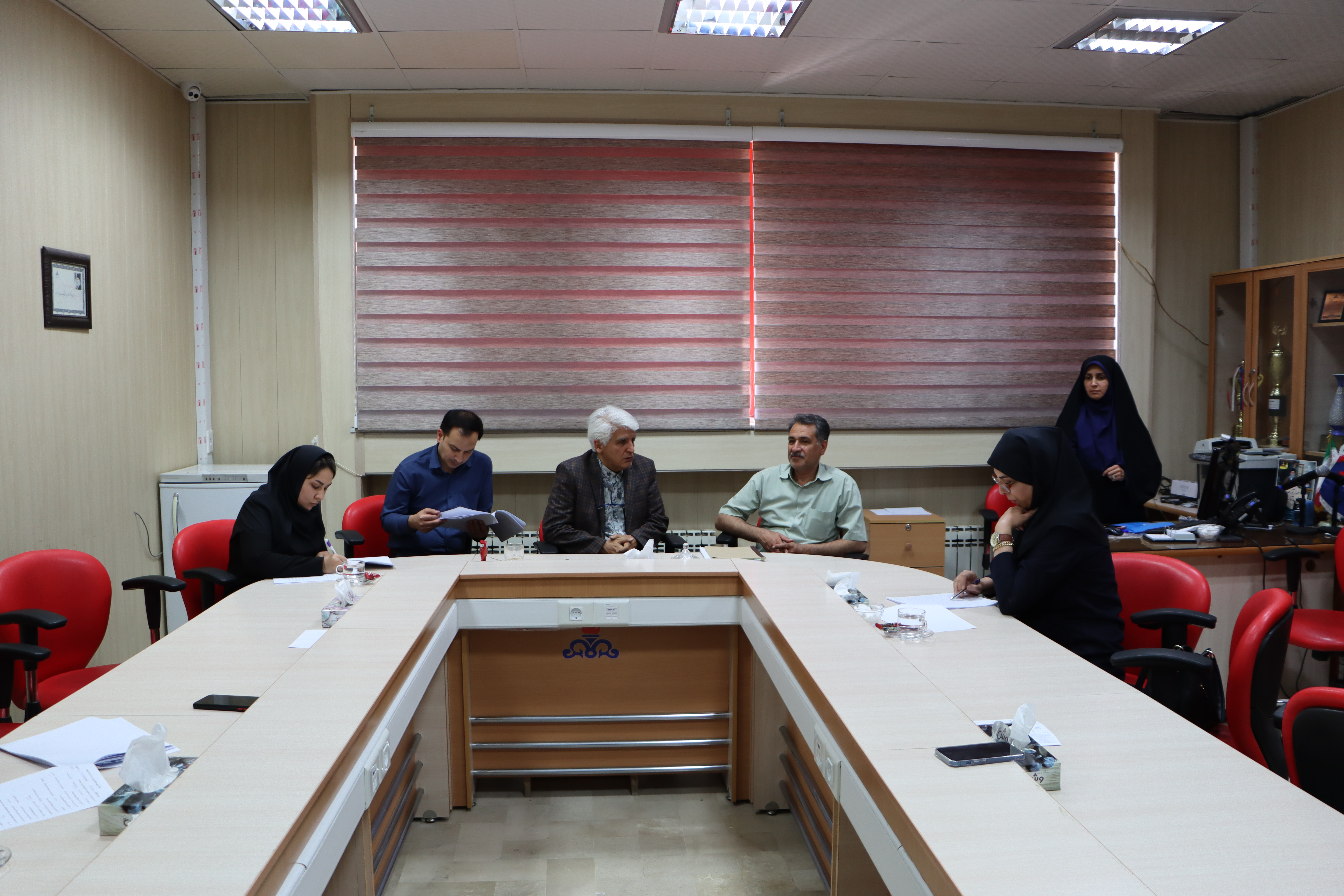 ازمون بدو استخدام 2