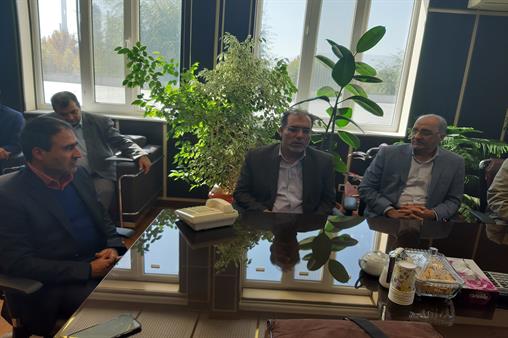 دیدار مدیر عامل جدید پالایشگاه 2