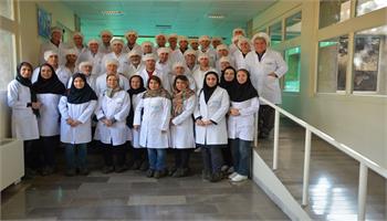 گزارش تصویری //بازدید همکاران داروساز مناطق سازمان بهداشت و درمان صنعت نفت از شرکت دارویی اکسیر